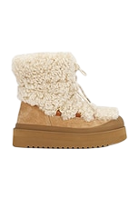 Mellow Shearling Boot