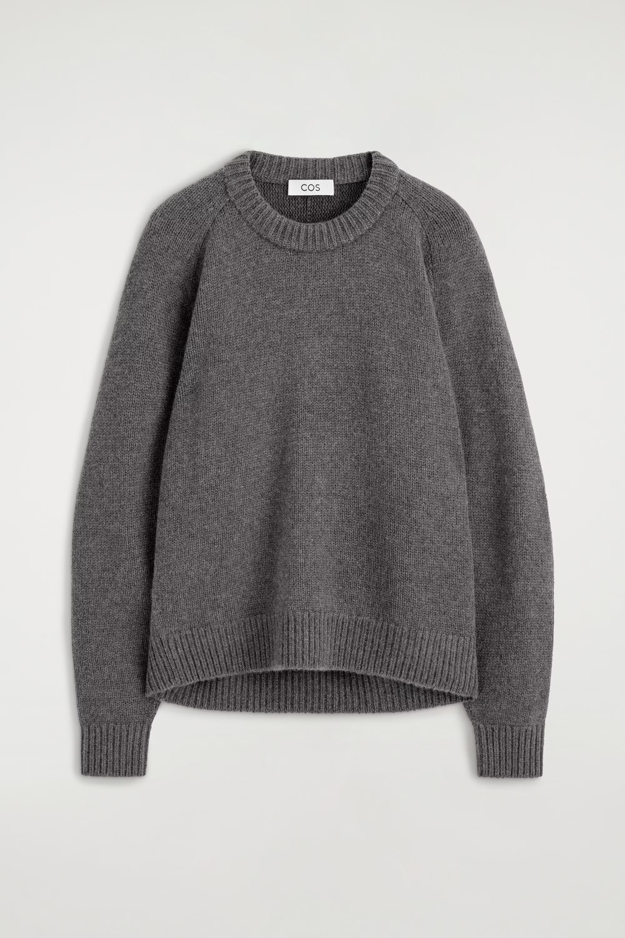 ROUNDED CASHMERE CREW-NECK JUMPER
