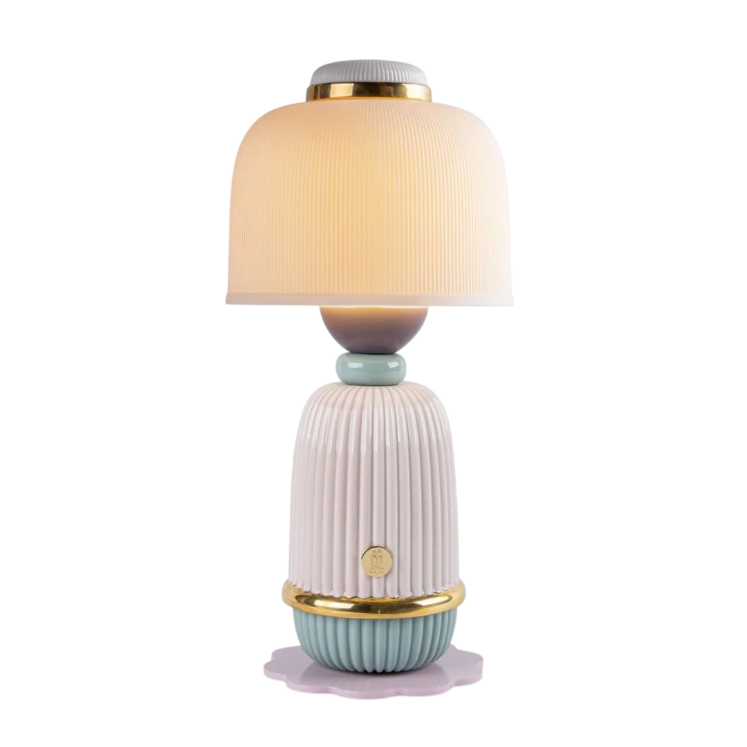 Kokeshi Lamp