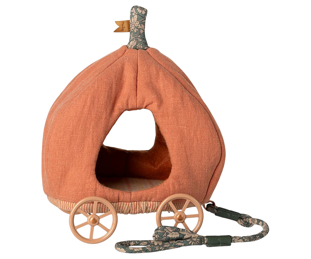 Pumpkin carriage, Mouse